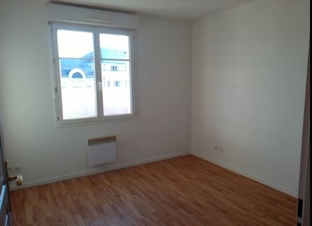 Location Appartement 3 Pièces 62 m² - Photo 2