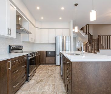 For Lease - 667 Cordelette Circle, Orleans - Convent Glen and Area,... - Photo 3