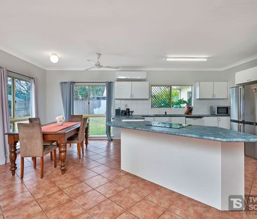 Spacious Family Home - Photo 2