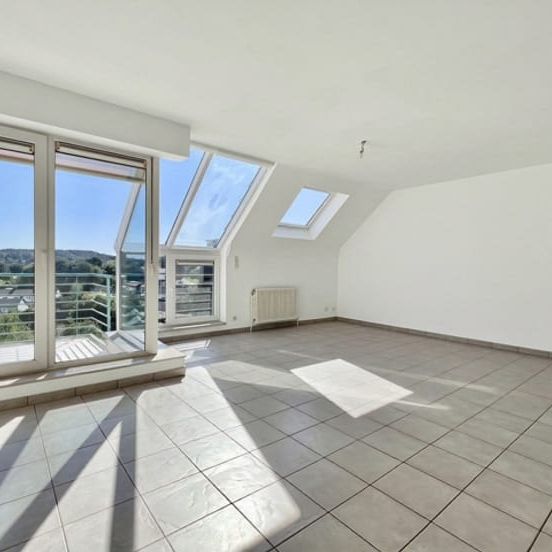 Appartement te huur - Photo 1