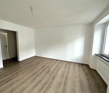 Sonvilier, magnifique maison de 5.5 pièces rénovée - Photo 1