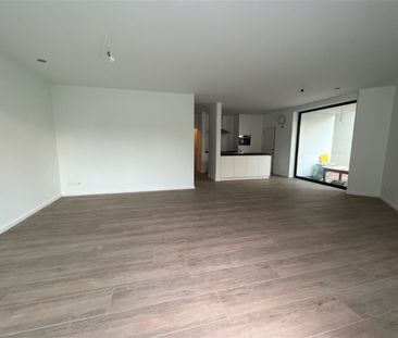 Prachtig appartement met 2 slaapkamers nabij het centrum van Aalst - Photo 2