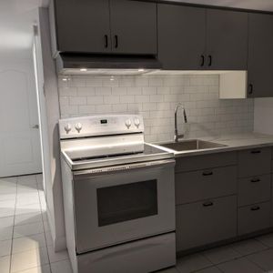 petit 3 1/2 Sainte-Catherine - Photo 2