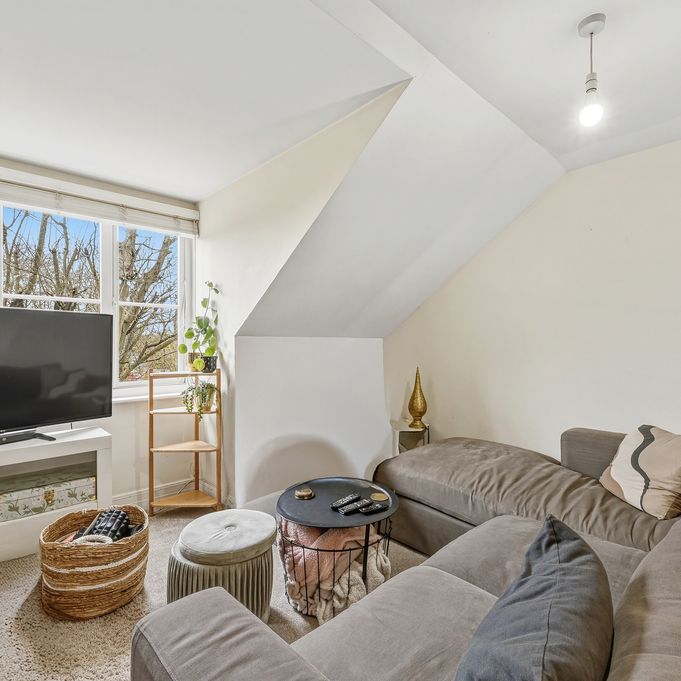 Colborne Court, SW19, London - Photo 1