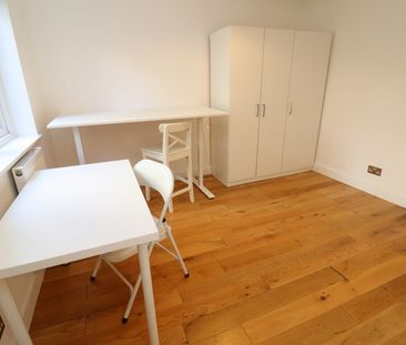 Room in a Shared House, Jamestown Way, E14 - Photo 2