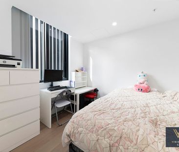 NEAR NEW 1 BEDROOM APARTMENT WITH A STUDY ROOM AVAILABLE NOW! - Photo 2