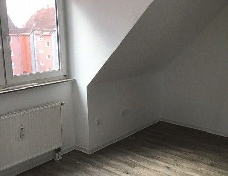 Top renovierte 3-Zimmer-Wohnung frei! **Einziehen und Wohlfühlen** - Foto 1