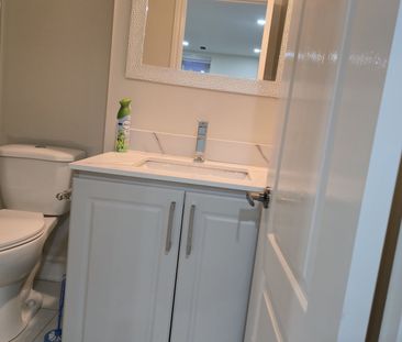 For Lease - 23 Elverton Crescent Unit# Basement Apartment, Brampton... - Photo 4