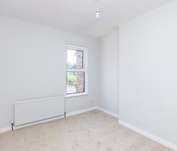 219 Connsbrook Avenue, Belfast, BT4 1JZ - Photo 1