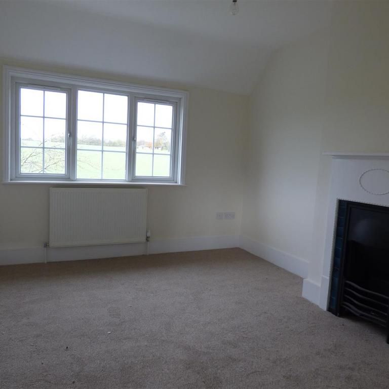 2 bedroom house to rent - Photo 1
