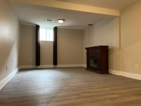 For Lease - 53 Moray Avenue Unit# Bsmt, Richmond Hill, Ontario - Photo 2