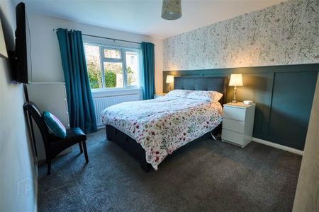 2 Waverley Court, Waverley Drive, Bangor, BT20 5LD - Photo 4