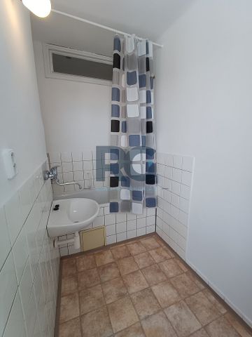 Pronájem bytu 2+1 53 m² - Fotografie 3