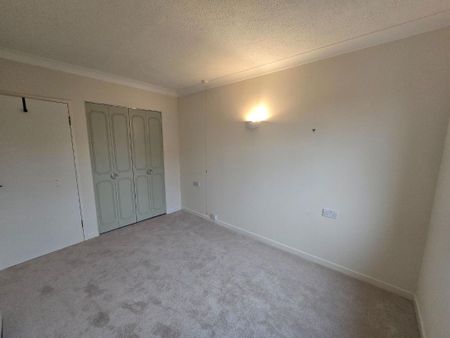 Blundellsands Road East, Liverpool, L23 8XB - Photo 2