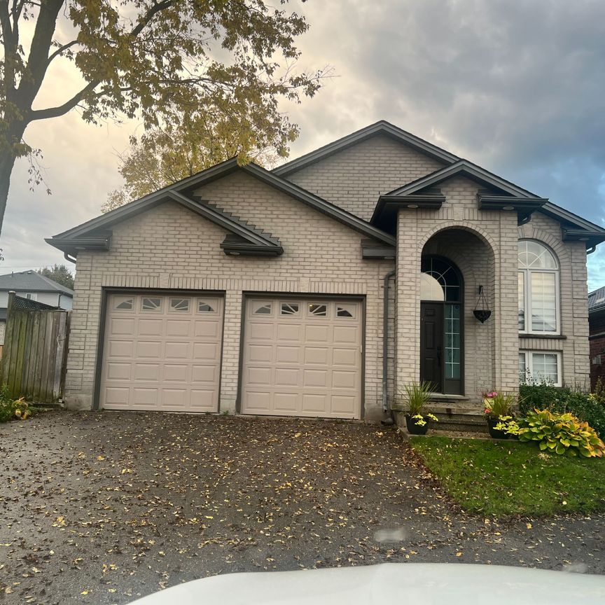 For Lease - 26 CROATIA Road, London East, Ontario - Photo 1