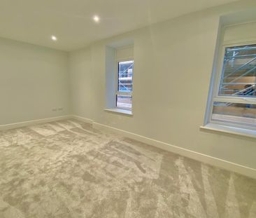 Thomas House, Bernard Street, SO14 - Photo 3