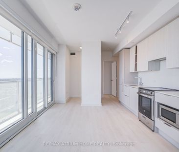 For Lease - 3900 Confederation Parkway Unit# 2503, Mississauga, Ont... - Photo 4