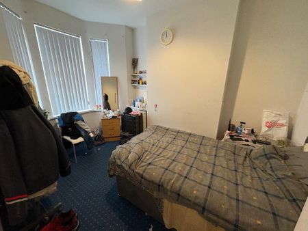 132 Dunluce Avenue, Lisburn Road, Belfast, BT9 7AZ - Photo 3