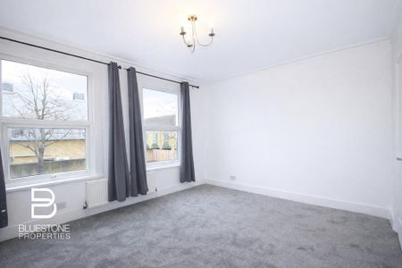 3 bedroom terraced house to rent - Photo 5