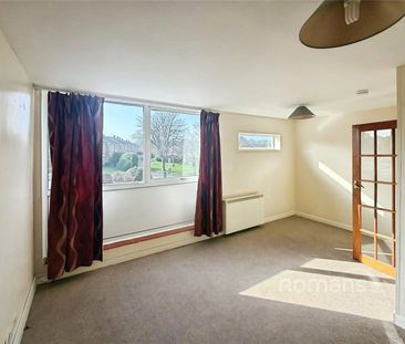 3 bedroom apartment to rent - Photo 6