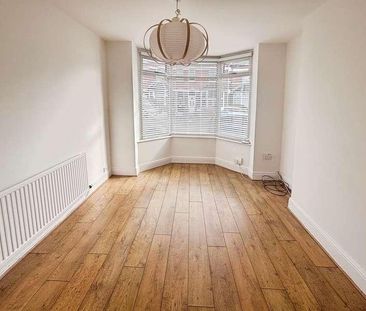 Salisbury Road, Barry, CF62 - Photo 4