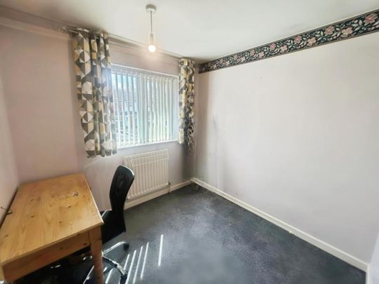 Shelsley Way, Solihull - Photo 1