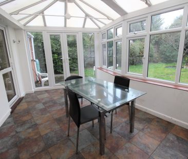 6 bedroom Semi-detached house to rent - Photo 1