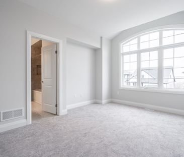 For Lease - 7482 Sherrilee Crescent, Niagara Falls, Ontario - Photo 6