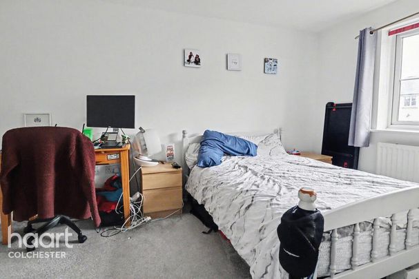 1 bedroom coach house to rent - Photo 1