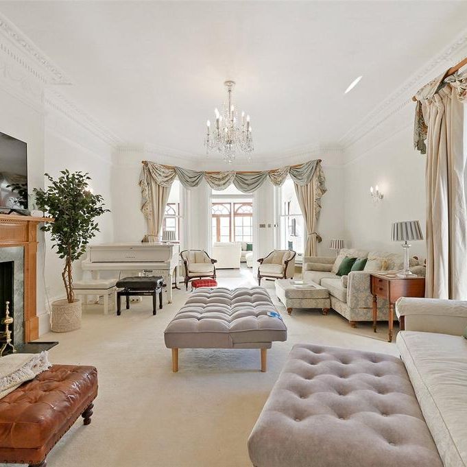 6 bedroom detached house to rent - Photo 1