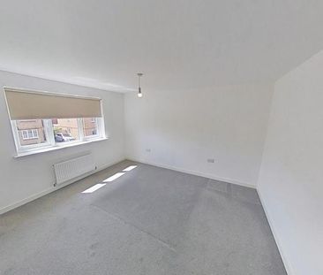 4 bedroom detached house to rent - Photo 5