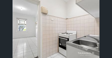 APARTMENT CLOSE TO IT ALL! - Photo 4