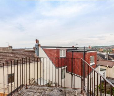 2 bedroom maisonette to rent - Photo 5