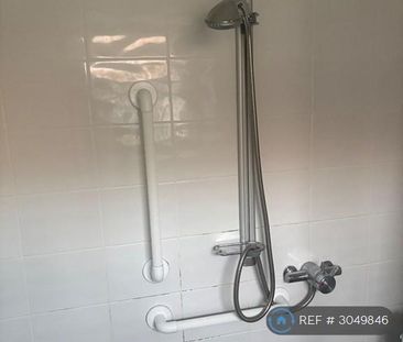 2 bedroom terraced house to rent - Photo 6