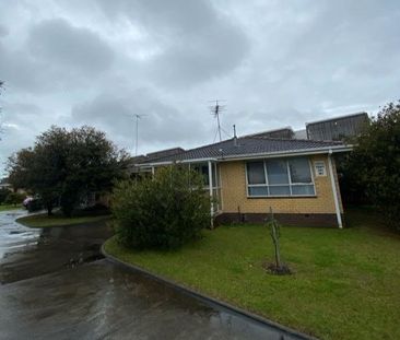 2/39-41 Lonsdale Street, South Geelong - Photo 5