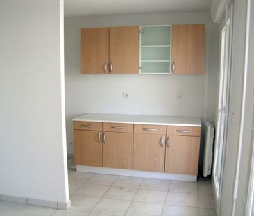 Location Appartement 2 pièces 48m² - Photo 4