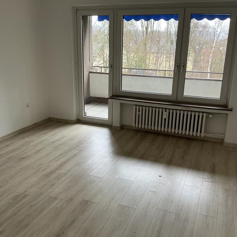 Prima 3-Zimmer-Wohnung mit Balkon und neuem Badezimmer in Hagen Vorhalle! - Photo 1