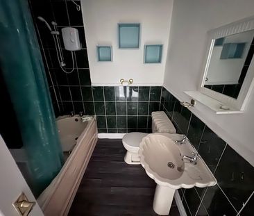 Granville Street, Briercliffe - Photo 4