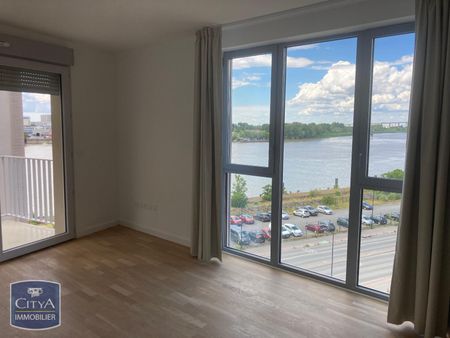 Location Appartement 3 pièces 73m² BORDEAUX 33100 - Photo 2