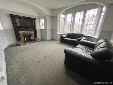 1 bedroom property to rent in Blackpool - Photo 2