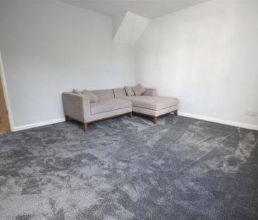 2 Bedroom Flat/Apartment To Let - Photo 3