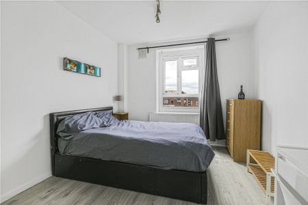 Stockwell Gardens Estate, London, SW9 9AZ - Photo 5