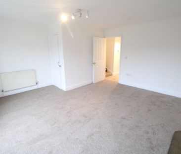 Mascot Square, Colchester - Photo 3