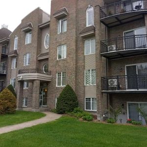 Logement 3.5 à louer - Photo 2