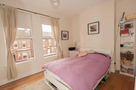 8 Adelaide Avenue, Belfast, BT9 7FY - Photo 3