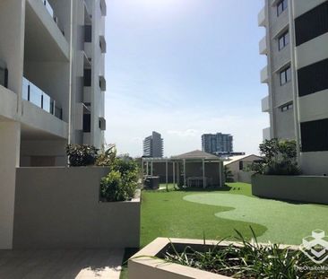 GREAT 1 BEDDER IN LEAFY ALBION! - Photo 6