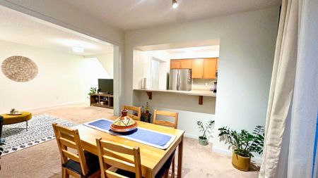 For Lease - 471 Dalhousie Gate, Milton, Ontario - Photo 5