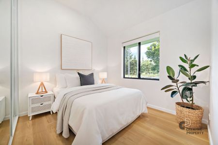 Newly renovated 3-bedroom coastal cottage - Photo 4