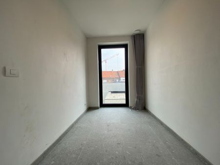 Nieuw luxe appartement centrum Roeselare te huur - Photo 2