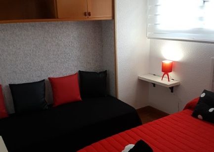 Se alquila para todo el año apartamento en Benidorm